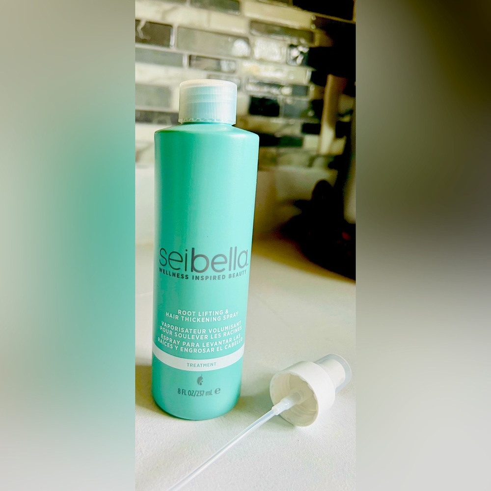 Sei Bella by Melaleuca hair thickening spray. Brand new. 100% organic.